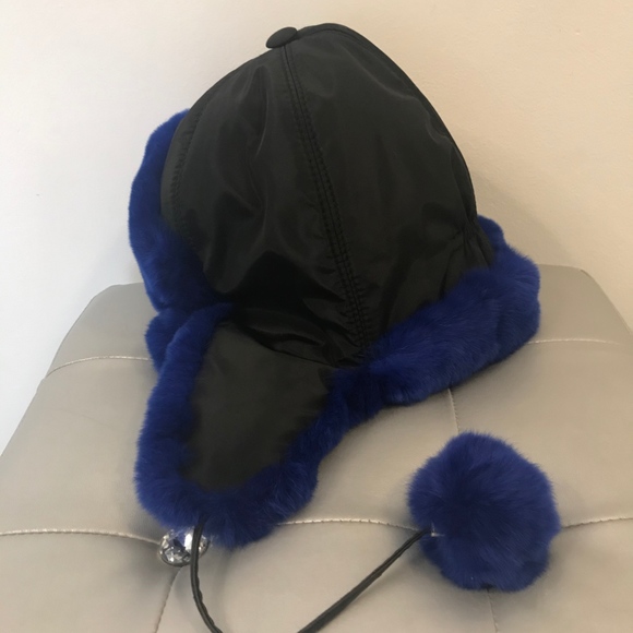 Fur Hat - Picture 4 of 8